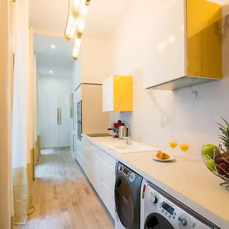 Louvre - 2br - Cityapartmentstay Paris